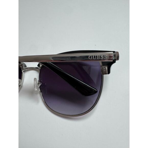 NEW Guess GU7482 Black and silver Sunglasses main image 4